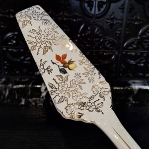 Vintage H.Aynsley & Co Porcelain Ceramic Gold And Floral Cake Server, Pie Server
